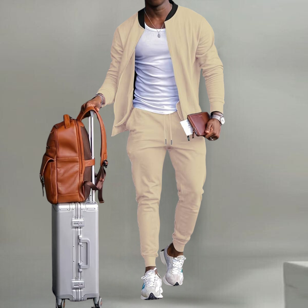 Sinatra™ - Trendy ensfarvet sportsoutfit