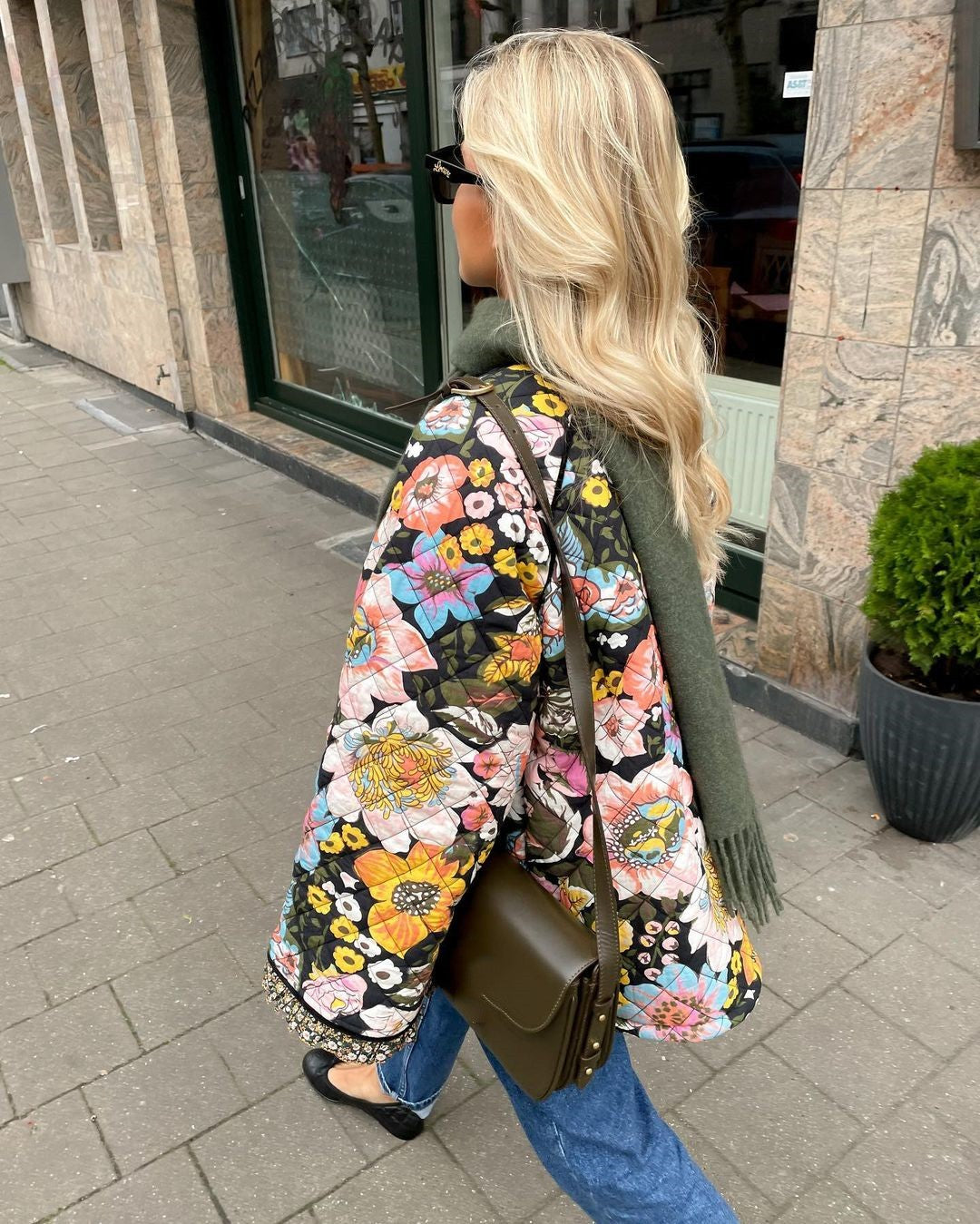 Lola™ - Elegant og unik jakke